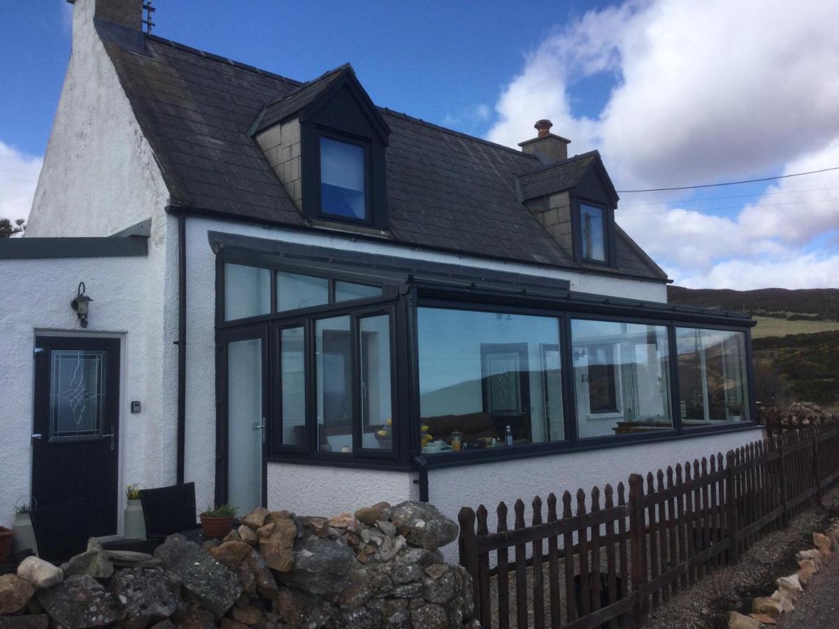 Piper'S Cave Bed And Breakfast Helmsdale Eksteriør bilde