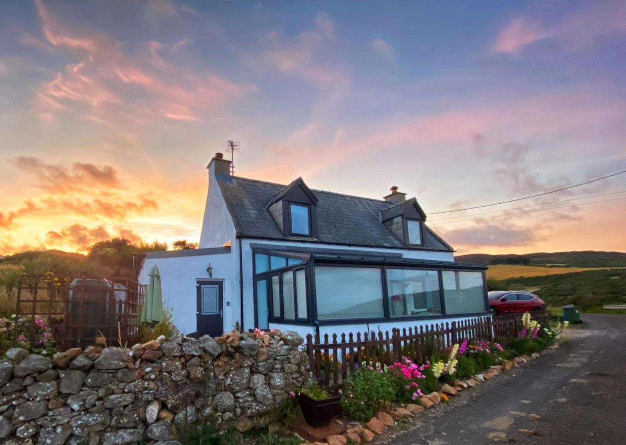 Piper'S Cave Bed And Breakfast Helmsdale Eksteriør bilde