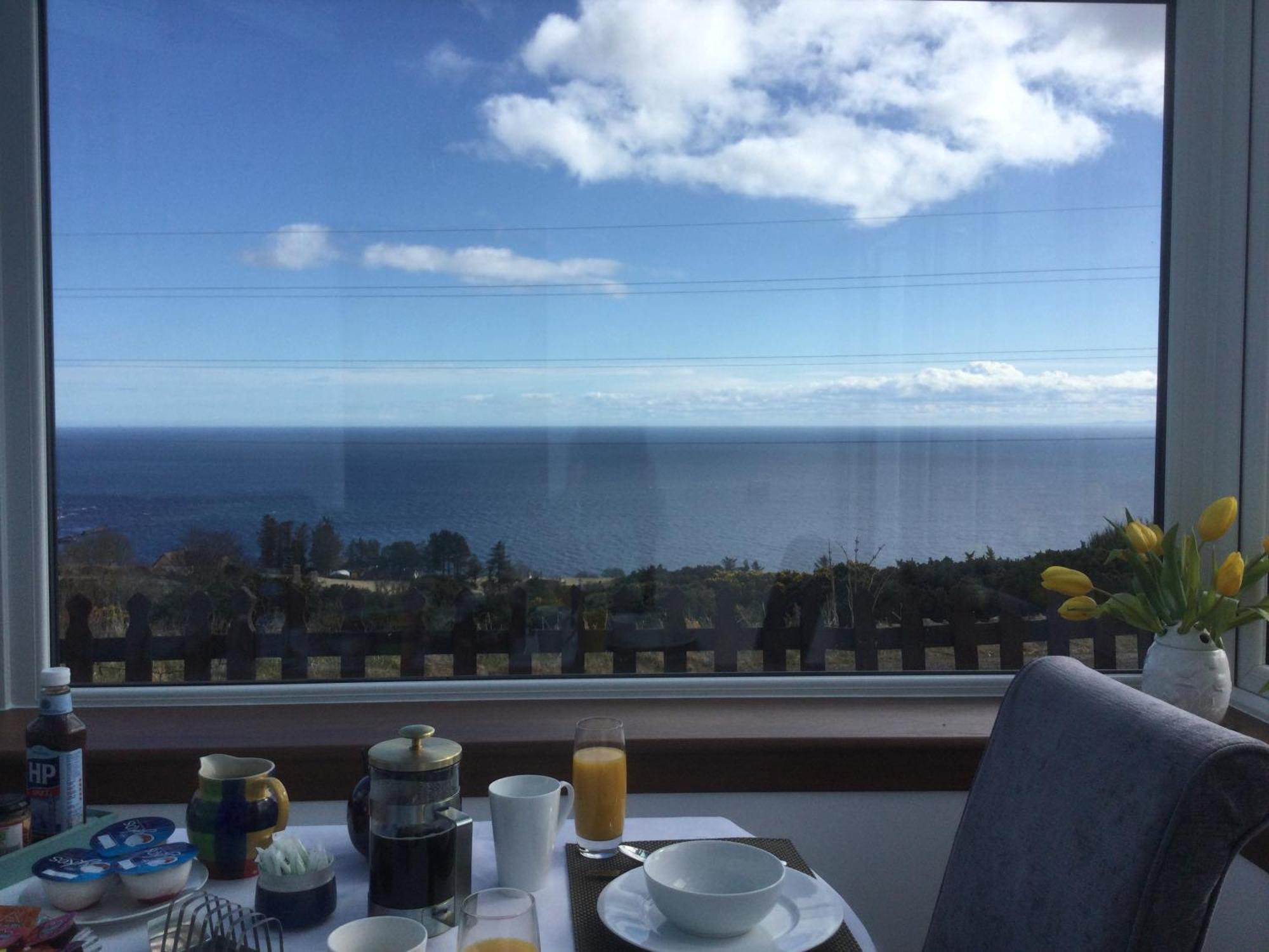 Piper'S Cave Bed And Breakfast Helmsdale Eksteriør bilde