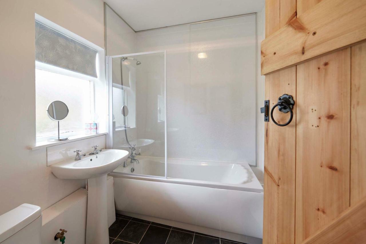 Piper'S Cave Bed And Breakfast Helmsdale Eksteriør bilde